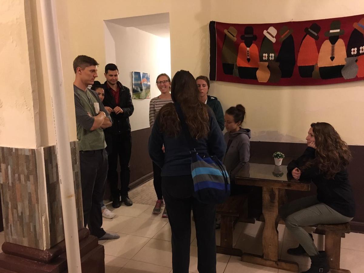 The Backpacker Hostal Ibarra Bagian luar foto
