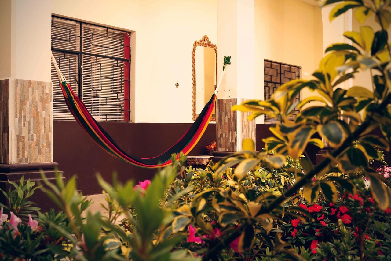 The Backpacker Hostal Ibarra Bagian luar foto